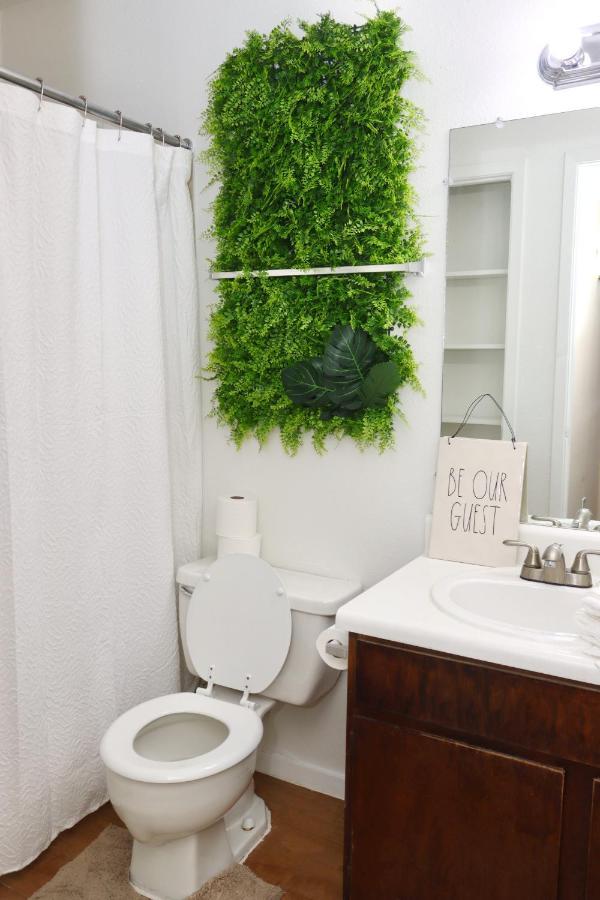 Chic Boho Cottage -Self Check In, Fully Furnished, & Free Parking Houston Extérieur photo